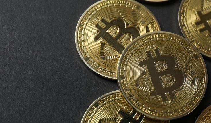 Bitcoin: Ισχυρό ράλι τον Απρίλιο, αλλά με «εύθραυστα» θεμέλια
