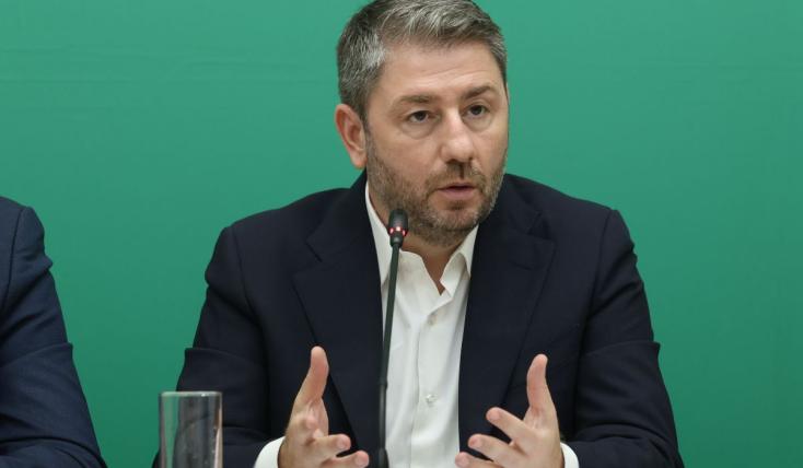 Ανδρουλάκης: «Τυχοδιωκτισμός να κάνει μαθήματα το κόμμα που έστησε προπαγανδιστικούς μηχανισμούς»