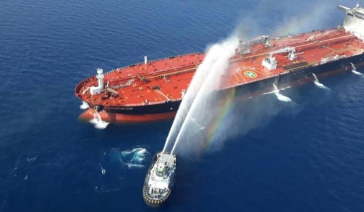 Στενά του Ορμούζ: Ο κίνδυνος πετρελαιοκηλίδας και οι πιθανές επιπτώσεις στις τιμές πετρελαίου