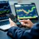 Tι κάνουν με τα χρήματά τους οι 240.000 crypto - εκατομμυριούχοι