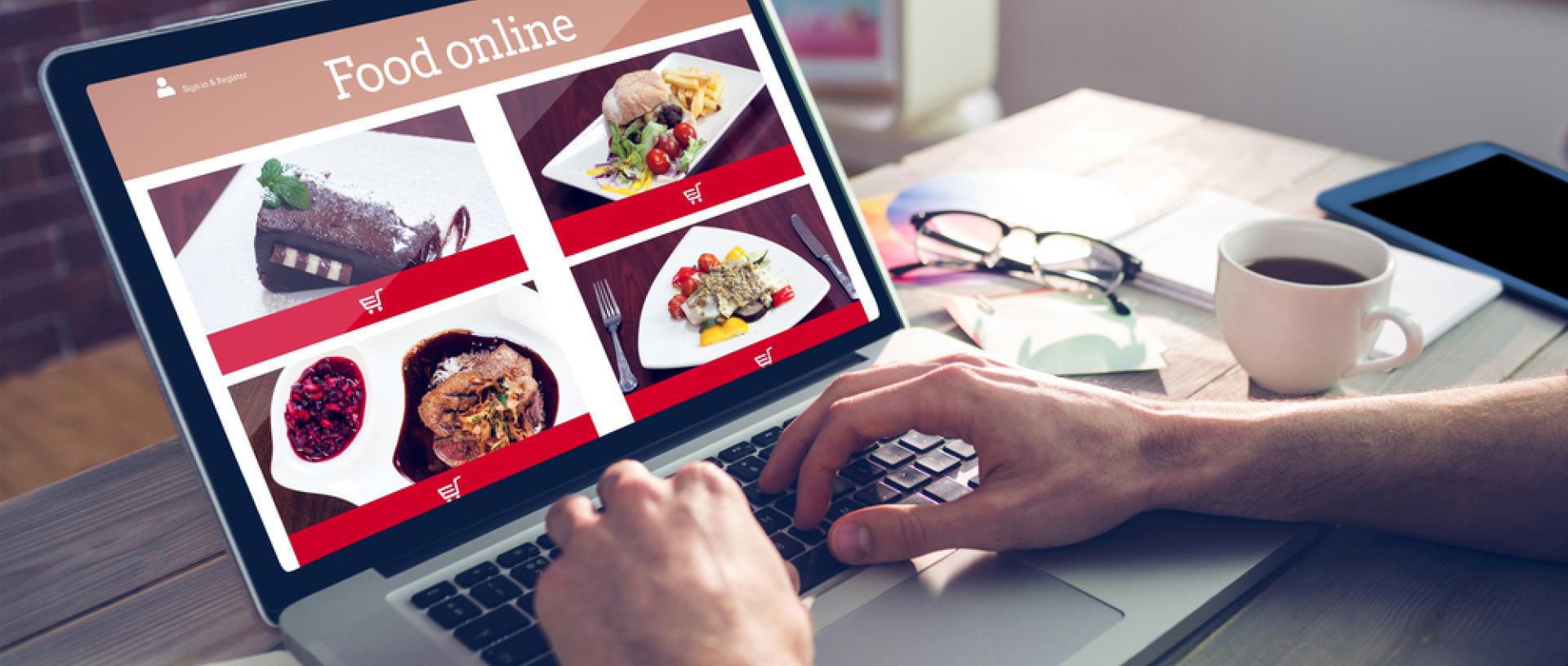 Φουντώνει η «μάχη» του online delivery