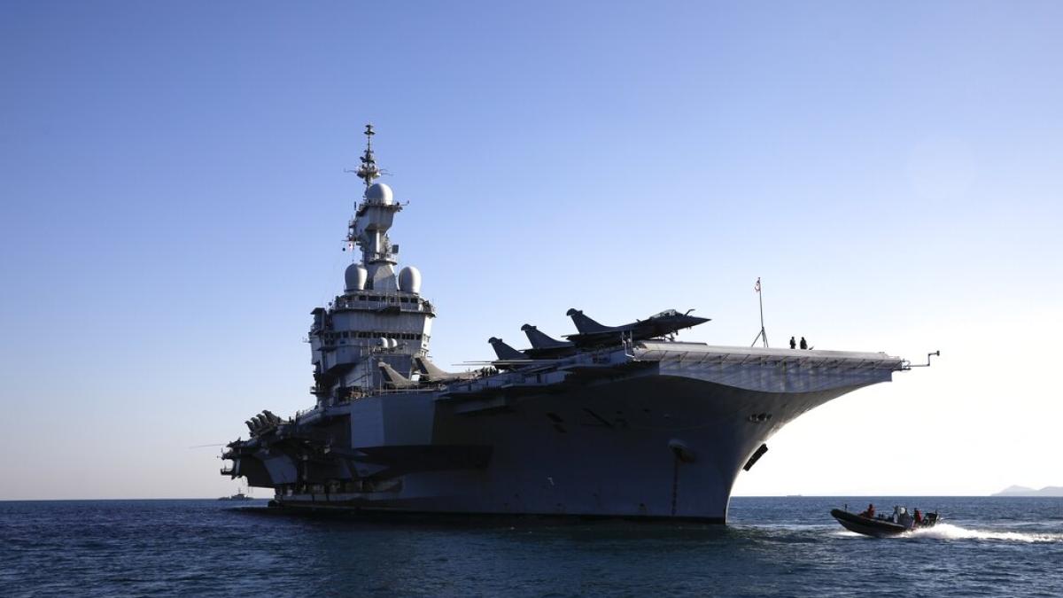 Γαλλία: Η θέση του αεροπλανοφόρου Σαρλ ντε Γκωλ εντοπίστηκε εξαιτίας χρήσης  αθλητικής εφαρμογής | Insider