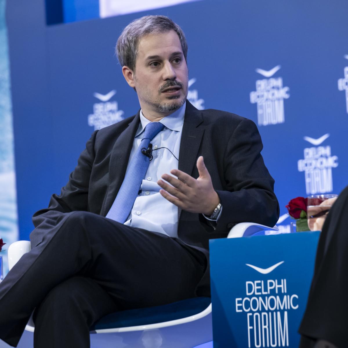 Σαραφόπουλος: H εξωστρέφεια βρίσκεται στον πυρήνα του σκοπού και των αξιών  της Alpha Bank | Insider