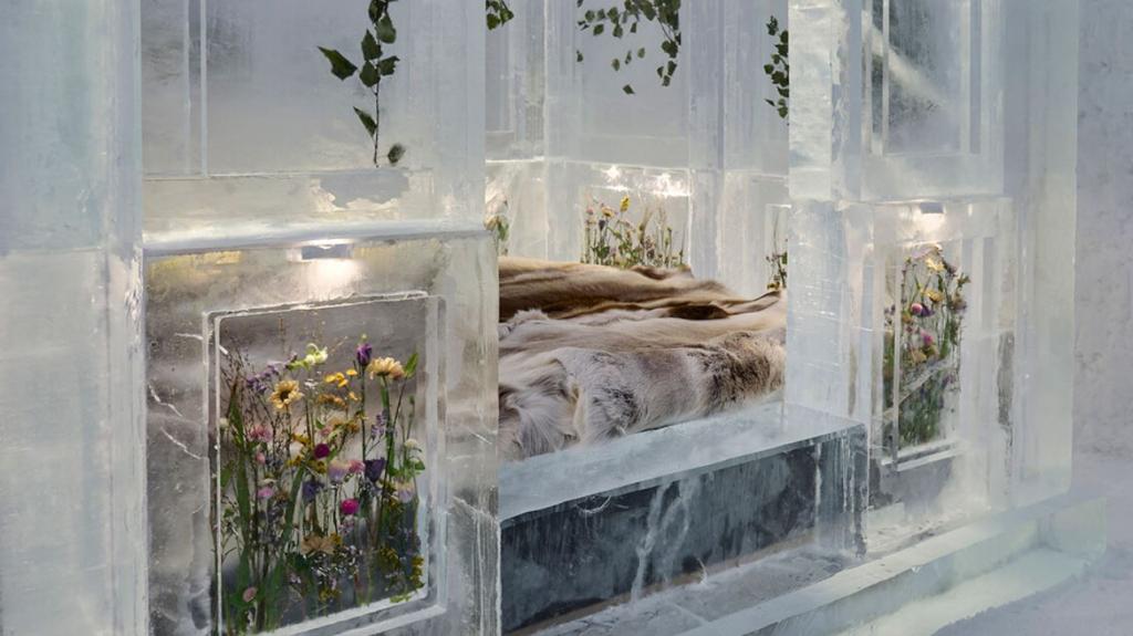 Ice Hotel: Μια νύχτα στο πιο «παγωμένο» ξενοδοχείο της Σουηδίας