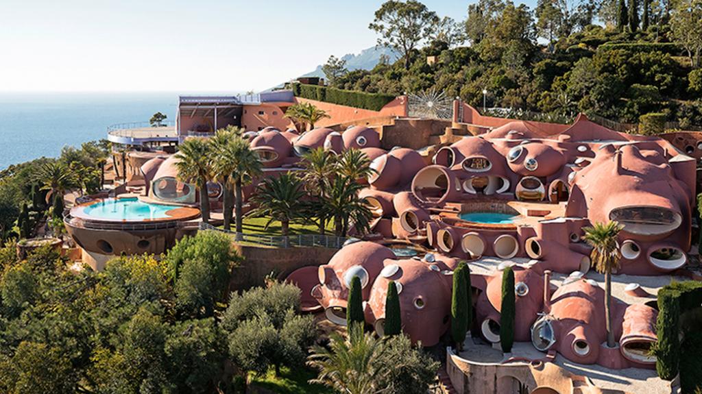 Palais Bulles: Το θρυλικό σπίτι του Pierre Cardin είναι το 5ο ακριβότερο ακίνητο στον κόσμο