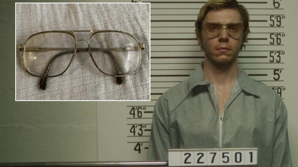  Jeffrey Dahmer: Κάποιος αποφάσισε να πουλήσει τα γυαλιά του κανίβαλου του Μιλγουόκι για 150.000 ευρώ