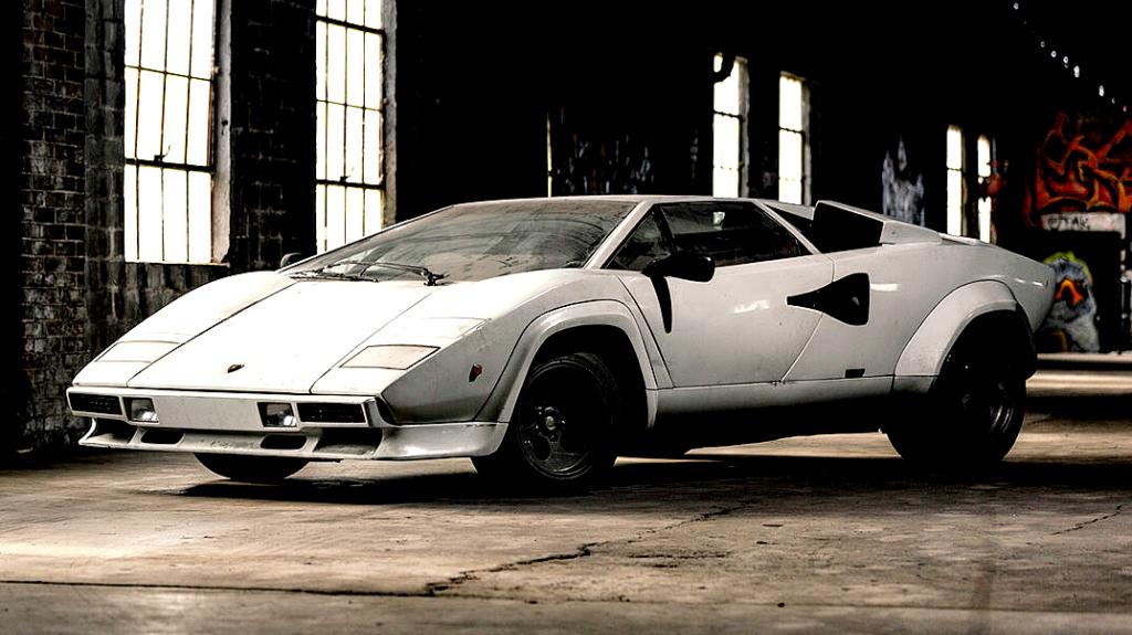 Lamborghini Countach LP500S: Σε δημοπρασία το πρώτο κομμάτι της έκδοσης 1982 που κατασκευάστηκε ποτέ