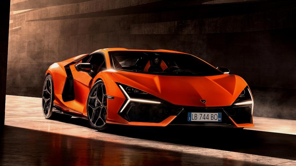 Lamborghini Revuelto: Ο διάδοχος του εμβληματικού Aventador είναι ένα πανίσχυρο υβριδικό supercar 1.001 ίππων