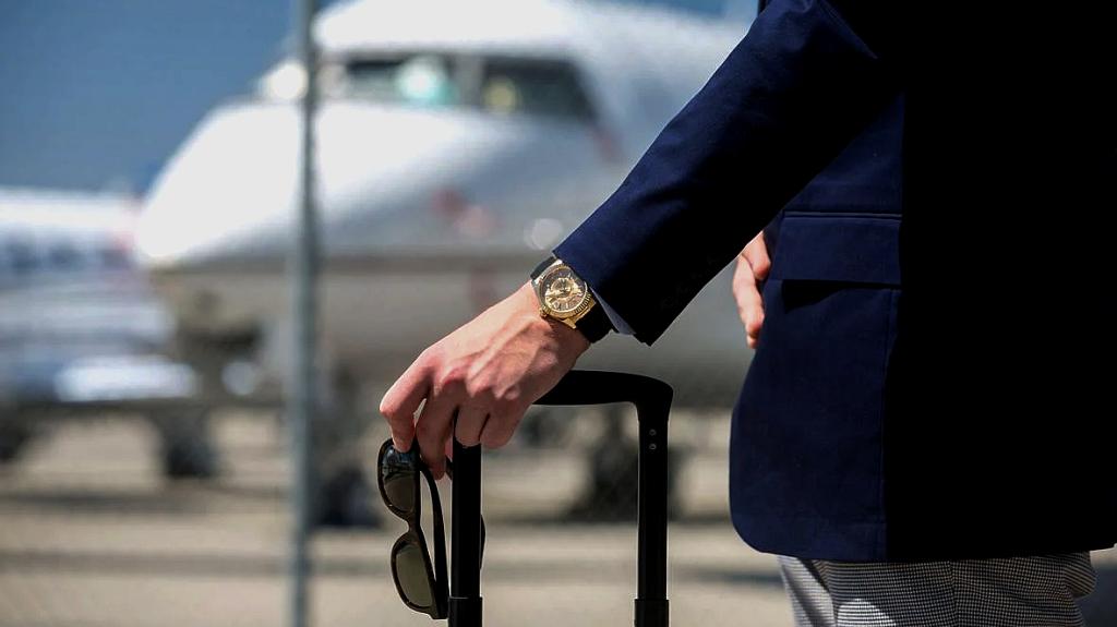FlyAlliance: Δώρο ένα Rolex 50.000 ευρώ με το νέο ιδιωτικό σας τζετ προσφέρει τώρα η πολυτελής αεροπορική εταιρεία