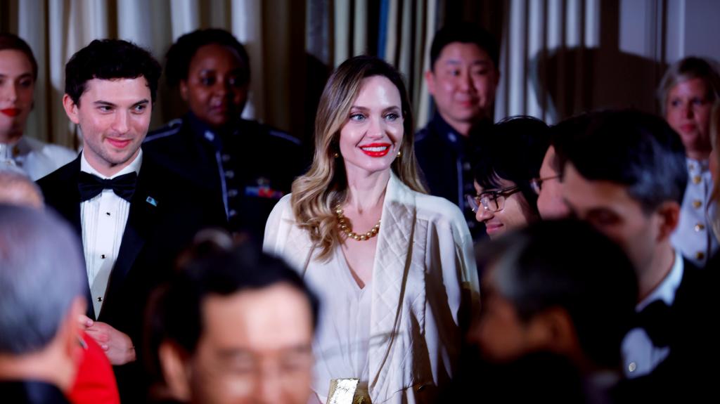 Atelier Jolie: Η Angelina Jolie εγκαινιάζει ένα νέο εγχείρημα βιώσιμης μόδας