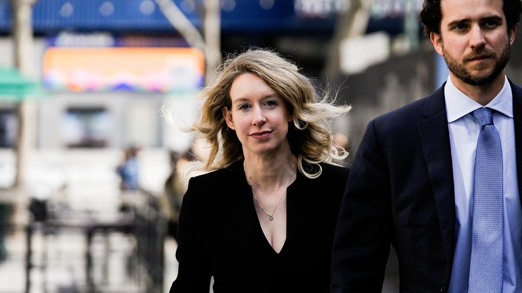 Theranos: Στη φυλακή για απάτη η ιδιοκτήτρια Ελίζαμπεθ Χολμς - 425 εκατ. δολάρια η αποζημίωση στους επενδυτές