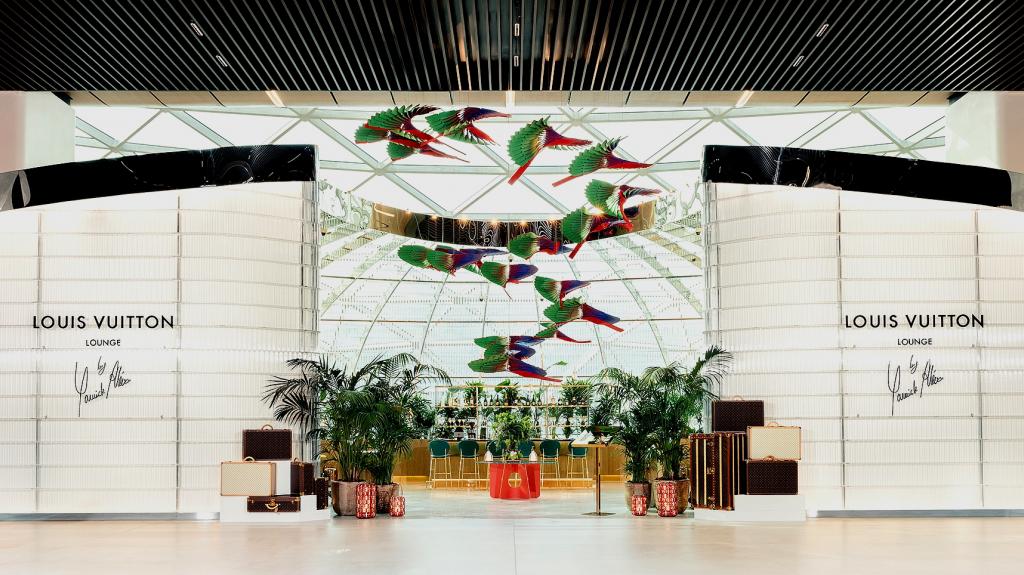Louis Vuitton: Άνοιξε το πρώτο της lounge στον κόσμο στο διεθνές αεροδρόμιο του Κατάρ