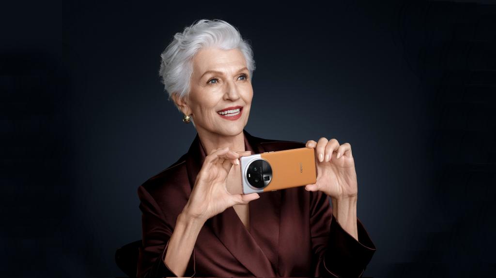 Μέι Μασκ: Η μαμά του Έλον διαφημίζει το Oppo Find X6 Pro - To κινεζικό smartphone με την καλύτερη κάμερα στον κόσμο
