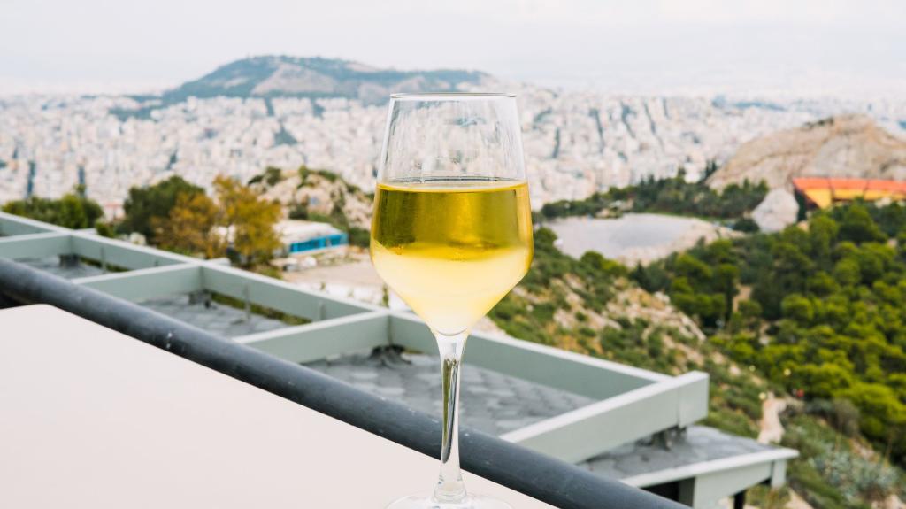 Οι καλύτερες πόλεις στον κόσμο για να ζεις το 2025 - Η θέση της Αθήνας