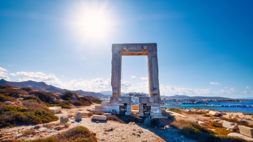 Νάξος: Το κοινό του Guardian ανέδειξε το νησί ως τον κορυφαίο προορισμό 