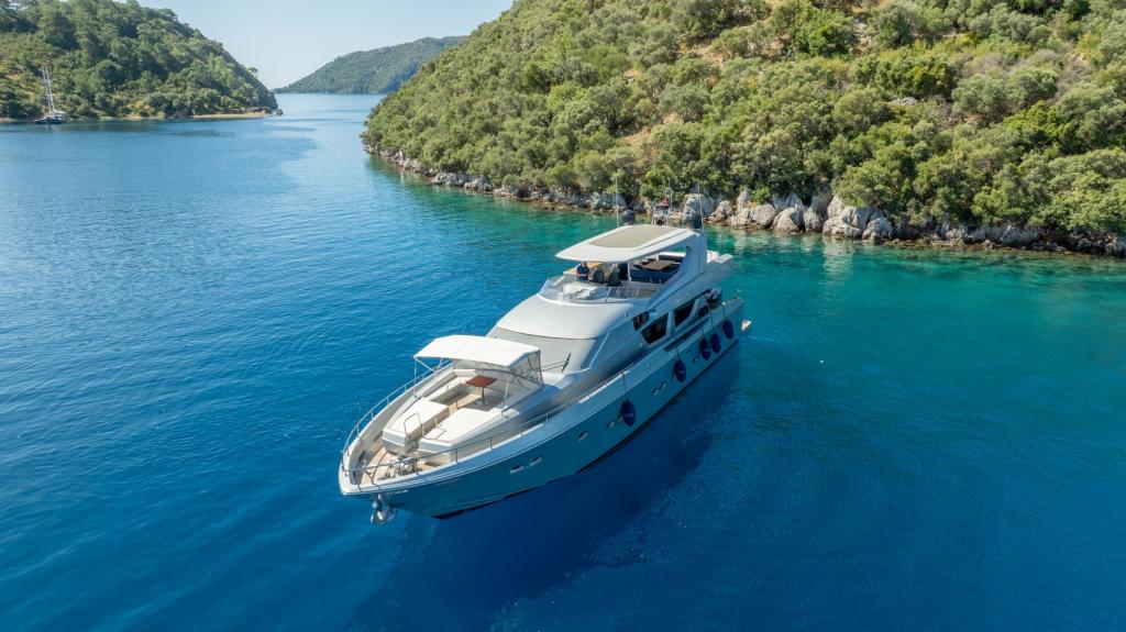 Βιετνάμ: Ο νέος «καυτός» προορισμός για superyachts