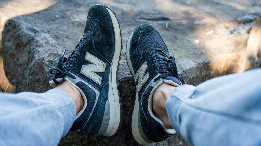 New Balance: Δεν έχασε την αίγλη της - To rebranding με τα «dad shoes»
