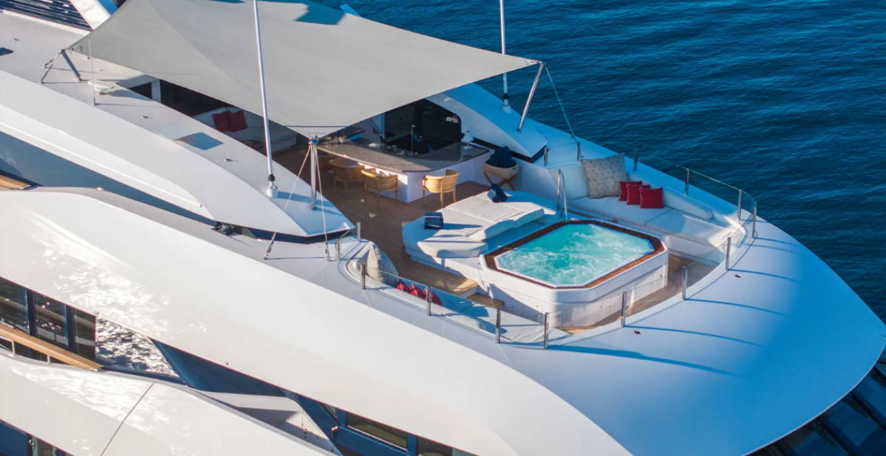 Άλλαξε χέρια εμβληματικό superyacht - Deal 85 εκατ. ευρώ για το Χάμσαϊρ