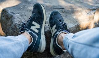 Δεν έχασε την αίγλη της η New Balance - To rebranding με τα «dad shoes»