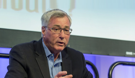 Απόδοση 746% σε 2 μήνες και 1,8 δισ. ευρώ: Το ρίσκο που τον «χρύσωσε»