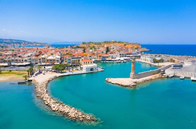 Ρέθυμνο: Όλα όσα πρέπει να κάνετε στην πόλη που συνδυάζει την ιστορία με την παράδοση