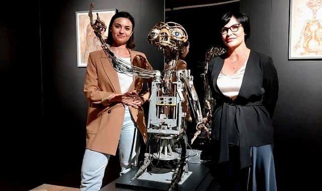 Το οσκαρικό ρομπότ του E.T. από την ταινία του Σπίλμπεργκ μόλις πουλήθηκε για 2,6 εκατ. δολάρια