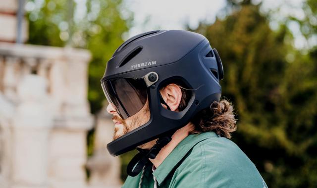 Επιτέλους! Ένα κράνος ειδικά σχεδιασμένο για ηλεκτρικά ποδήλατα