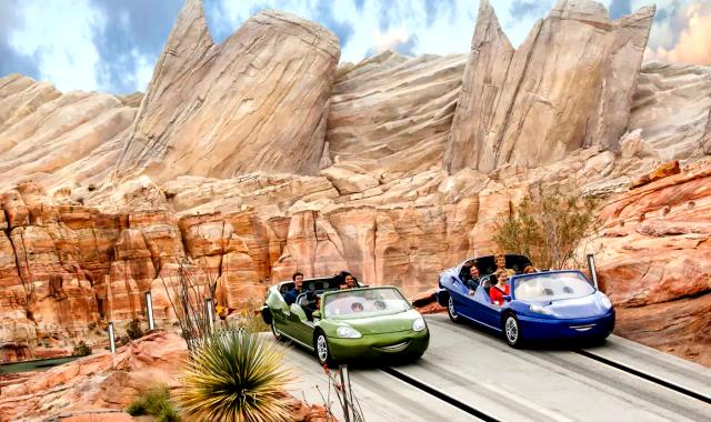 Ταξίδι σε όλα τα πάρκα της στον κόσμο με ιδιωτικό τζετ προσφέρει τώρα η Disney