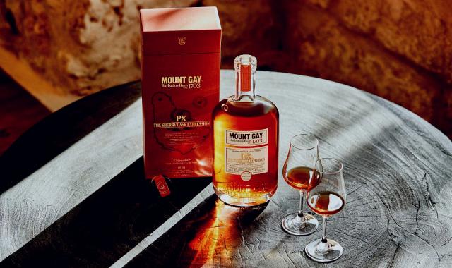 Η Mount Gay μόλις παρουσίασε ένα premuim ρούμι για εκείνους που πίνουν ουίσκι