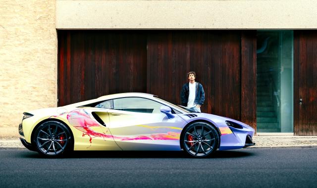H McLaren μόλις μεταμόρφωσε ένα Artura σε εντυπωσιακό έργο τέχνης